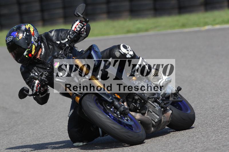 Archiv-2022/57 29.08.2022 Plüss Moto Sport ADR/Einsteiger/2